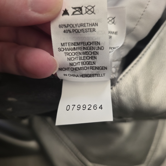 House of Harlow 1960 Metallic Silver Pants - Picture 8 of 14